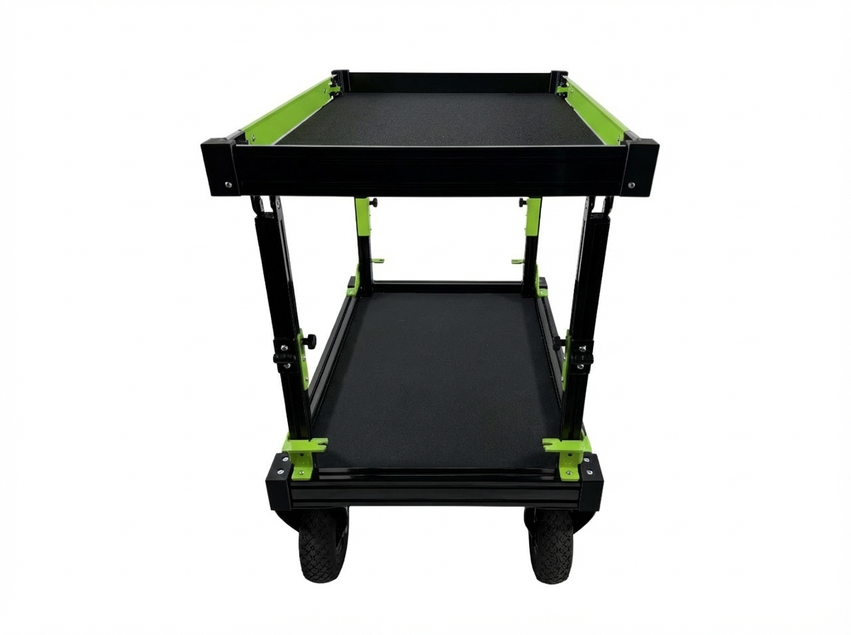 QUICKCART on set